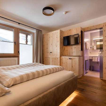 Hotel Garni Landhaus Platzer Zell am Ziller Luaran gambar