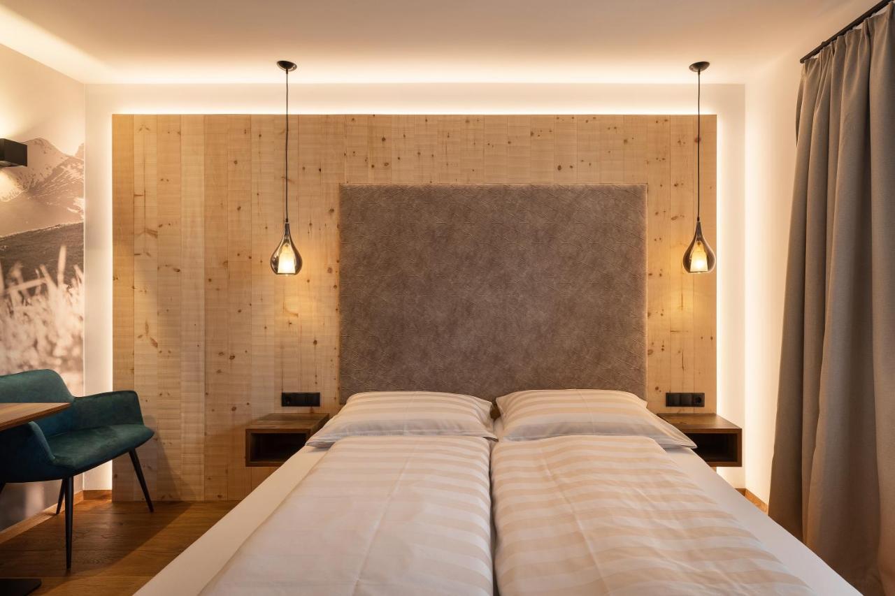 Hotel Garni Landhaus Platzer Zell am Ziller Luaran gambar