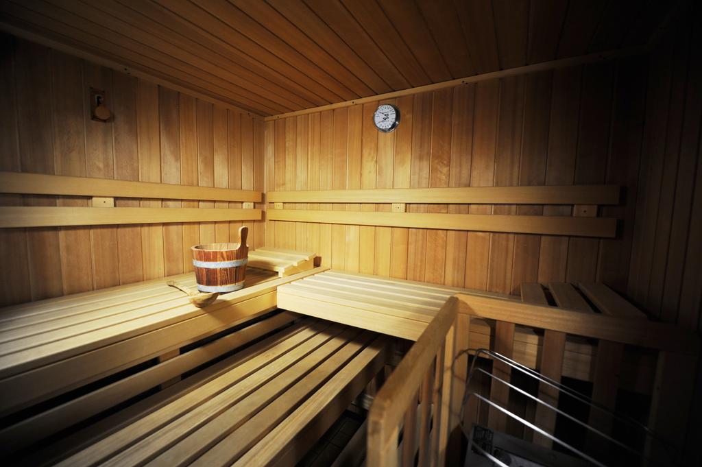 Hotel Garni Landhaus Platzer Zell am Ziller Luaran gambar